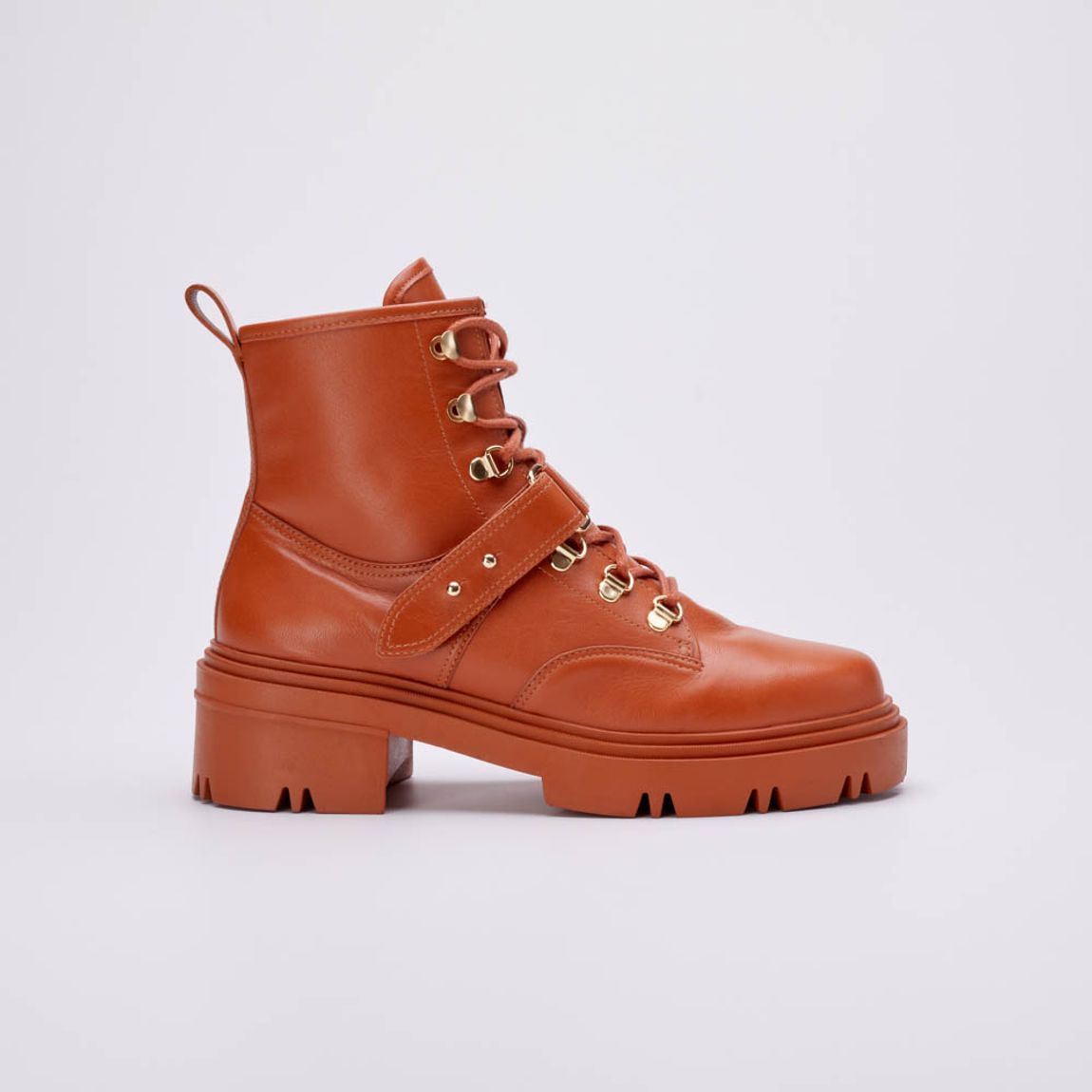 Bota Couro Gabi