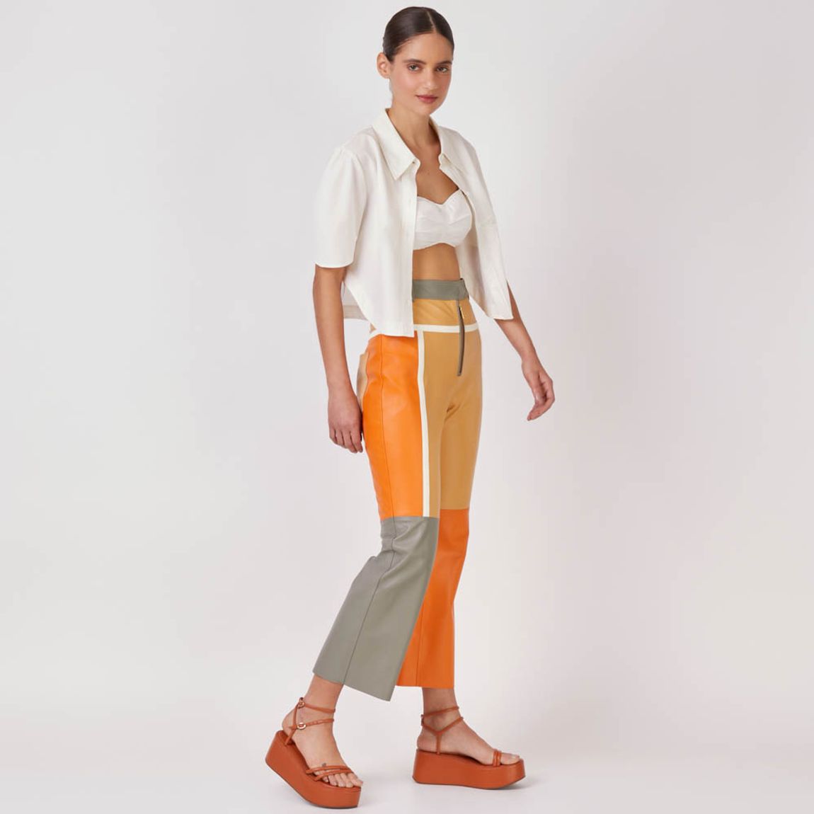 Calça Couro Lila