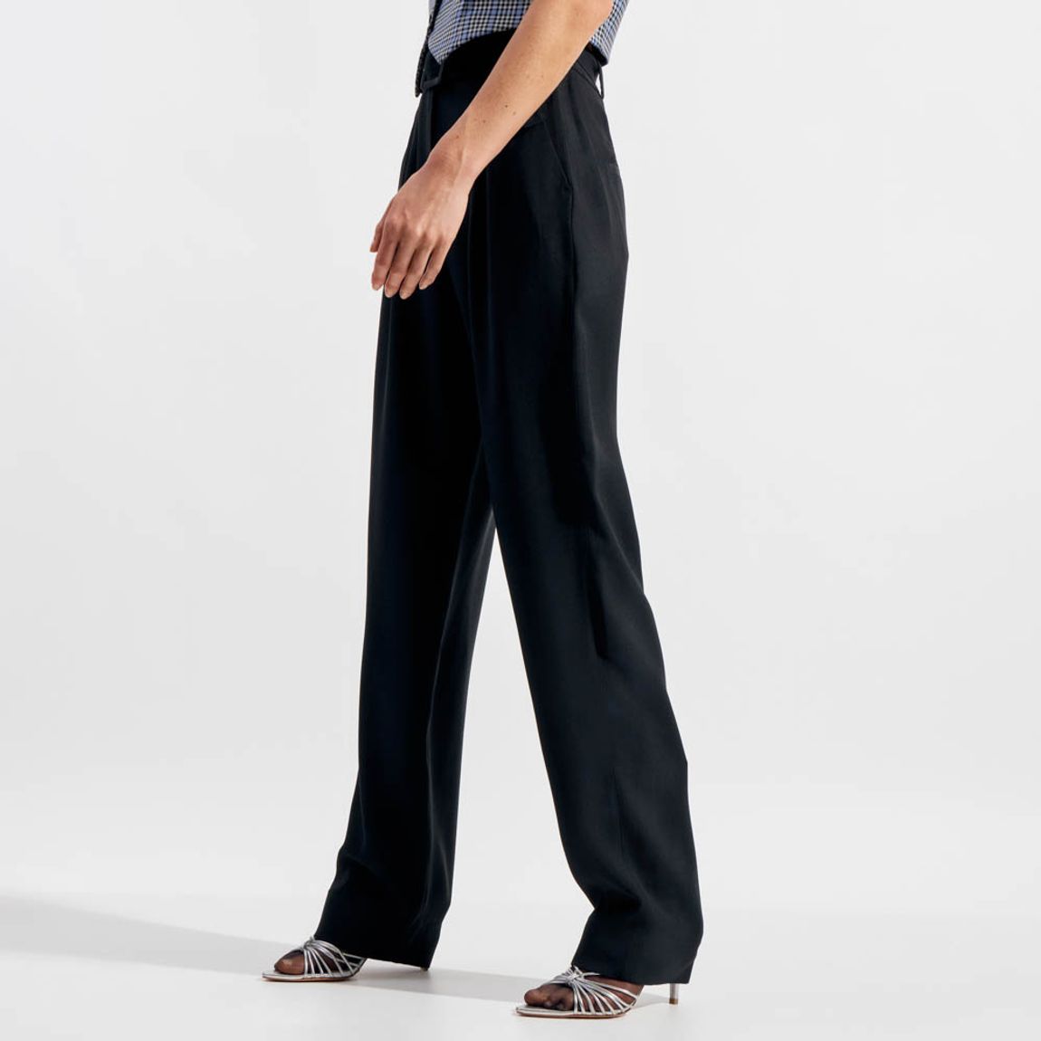 Calça Crepe Belt Lou