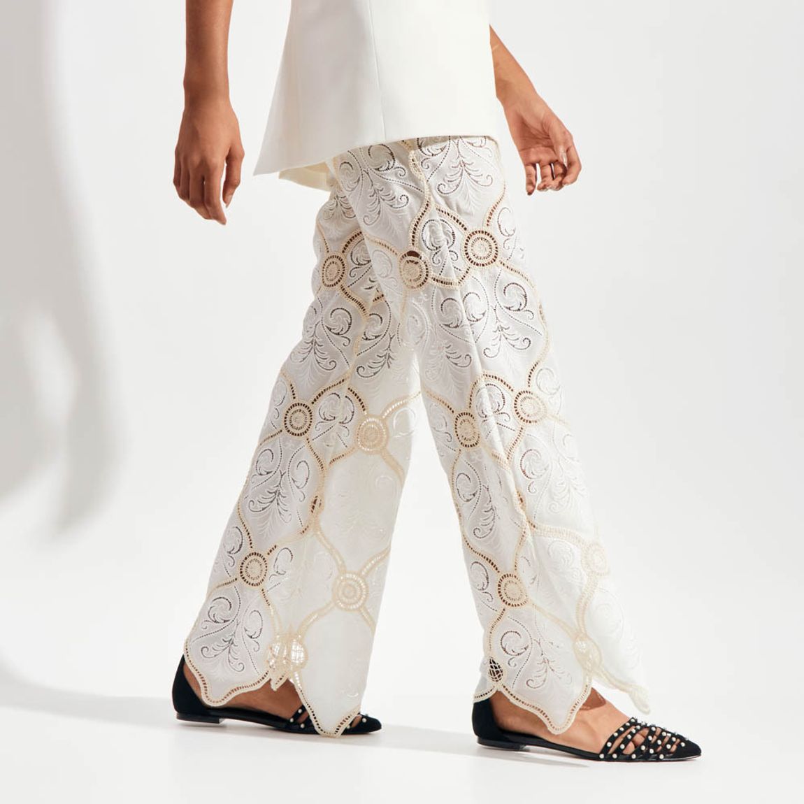 Calça Bordado Sand May