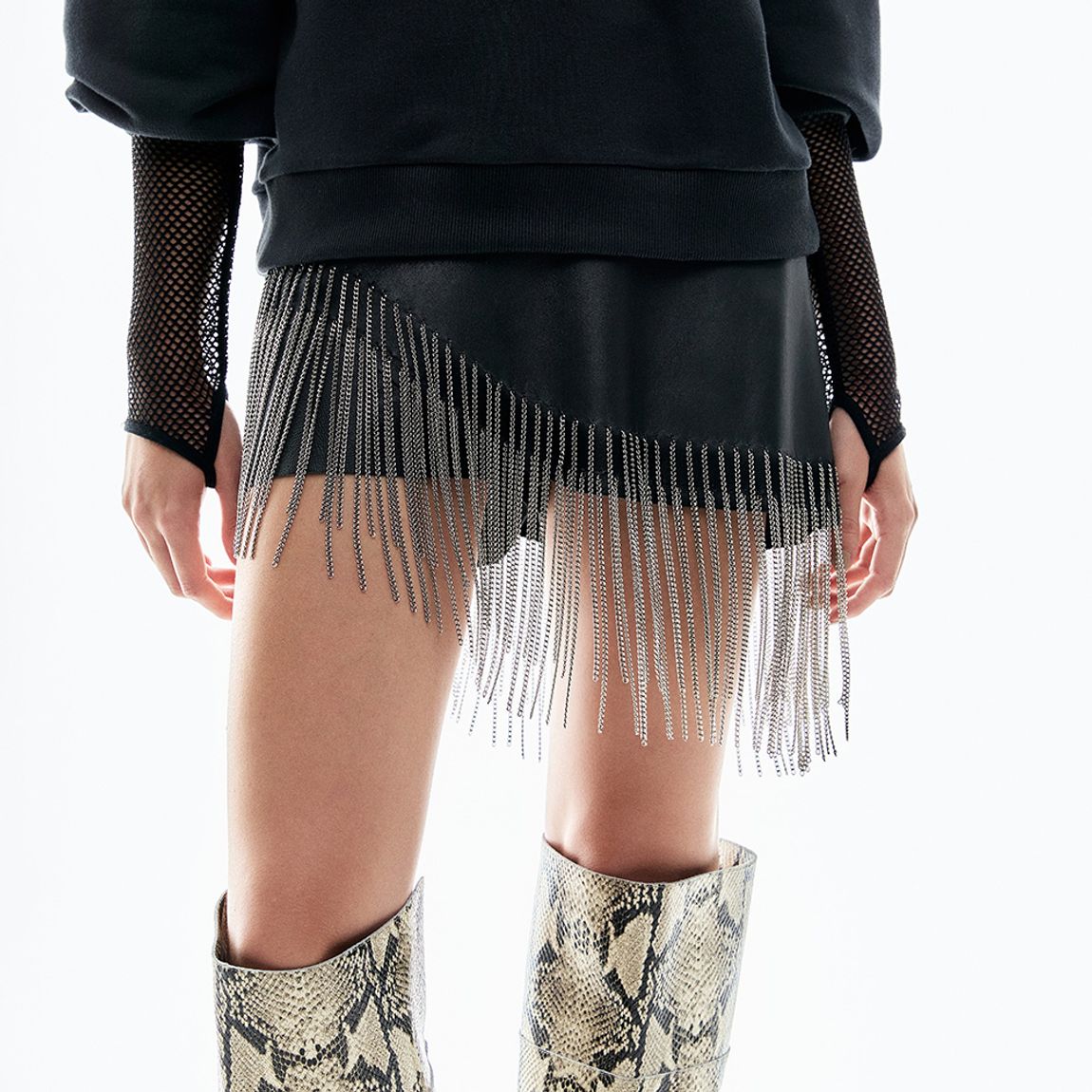 Saia Shorts Couro Franja Rosie