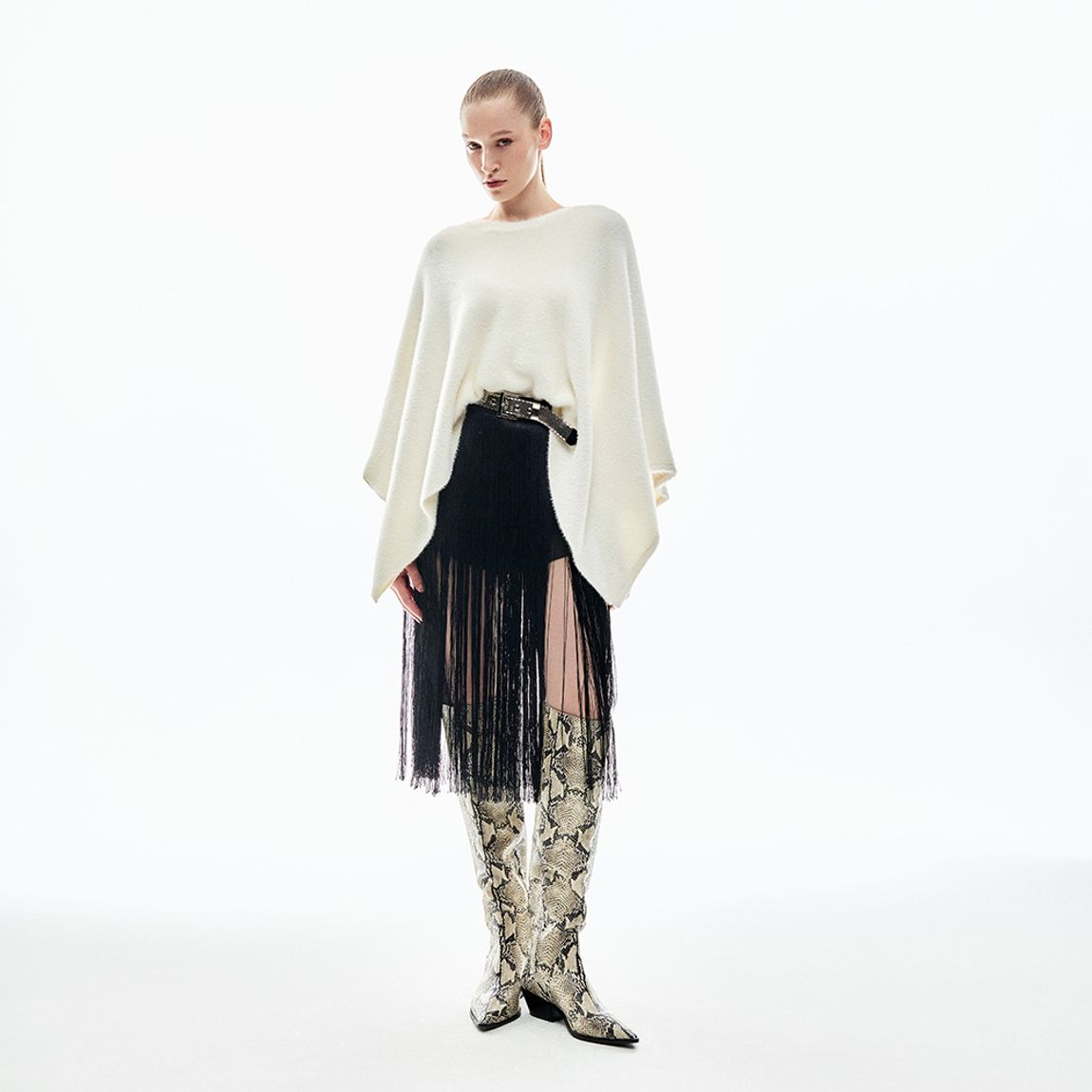 Blusa Tricot Poncho Rosalia
