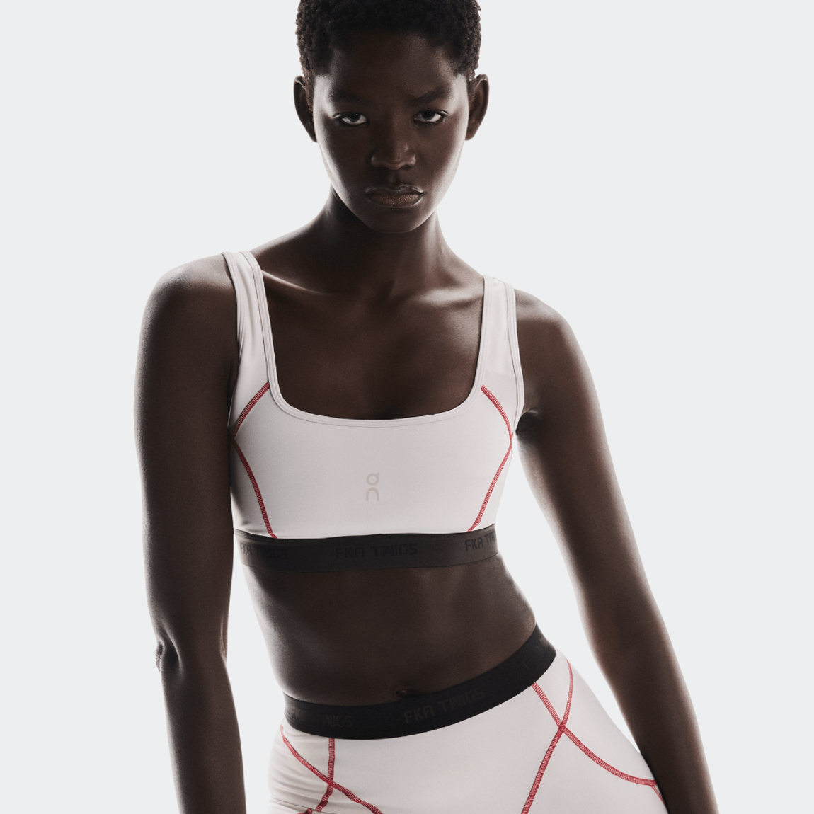 Top Studio Bra On x Fka Twigs